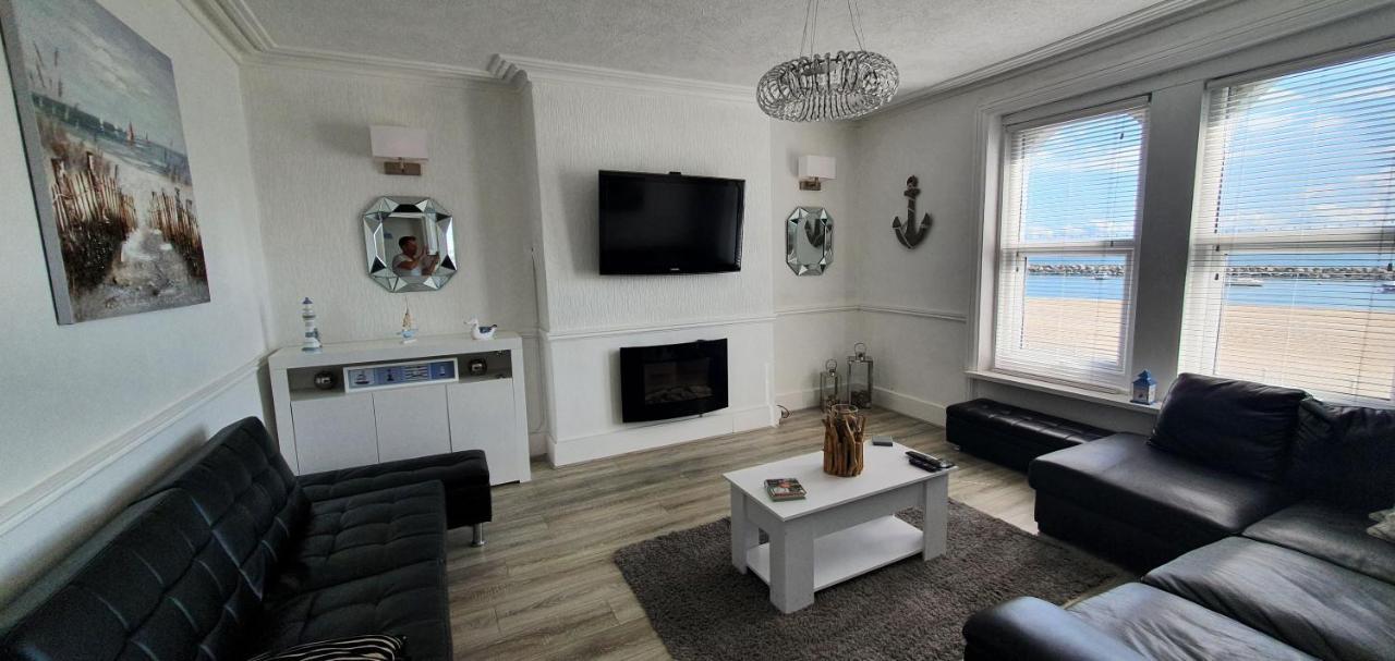 Harbour View Apartment Rhos-on-Sea Exterior photo