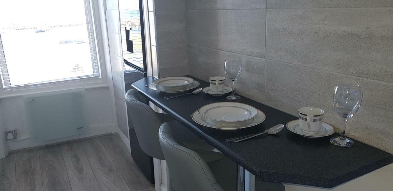 Harbour View Apartment Rhos-on-Sea Exterior photo