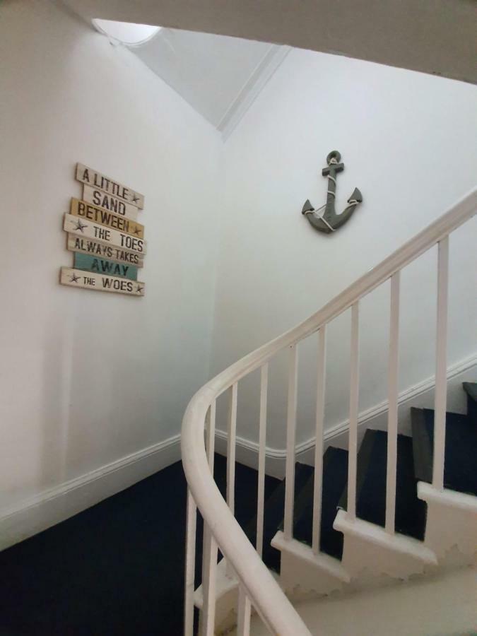 Harbour View Apartment Rhos-on-Sea Exterior photo