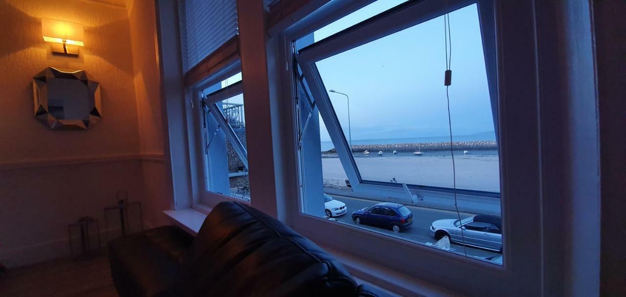 Harbour View Apartment Rhos-on-Sea Exterior photo